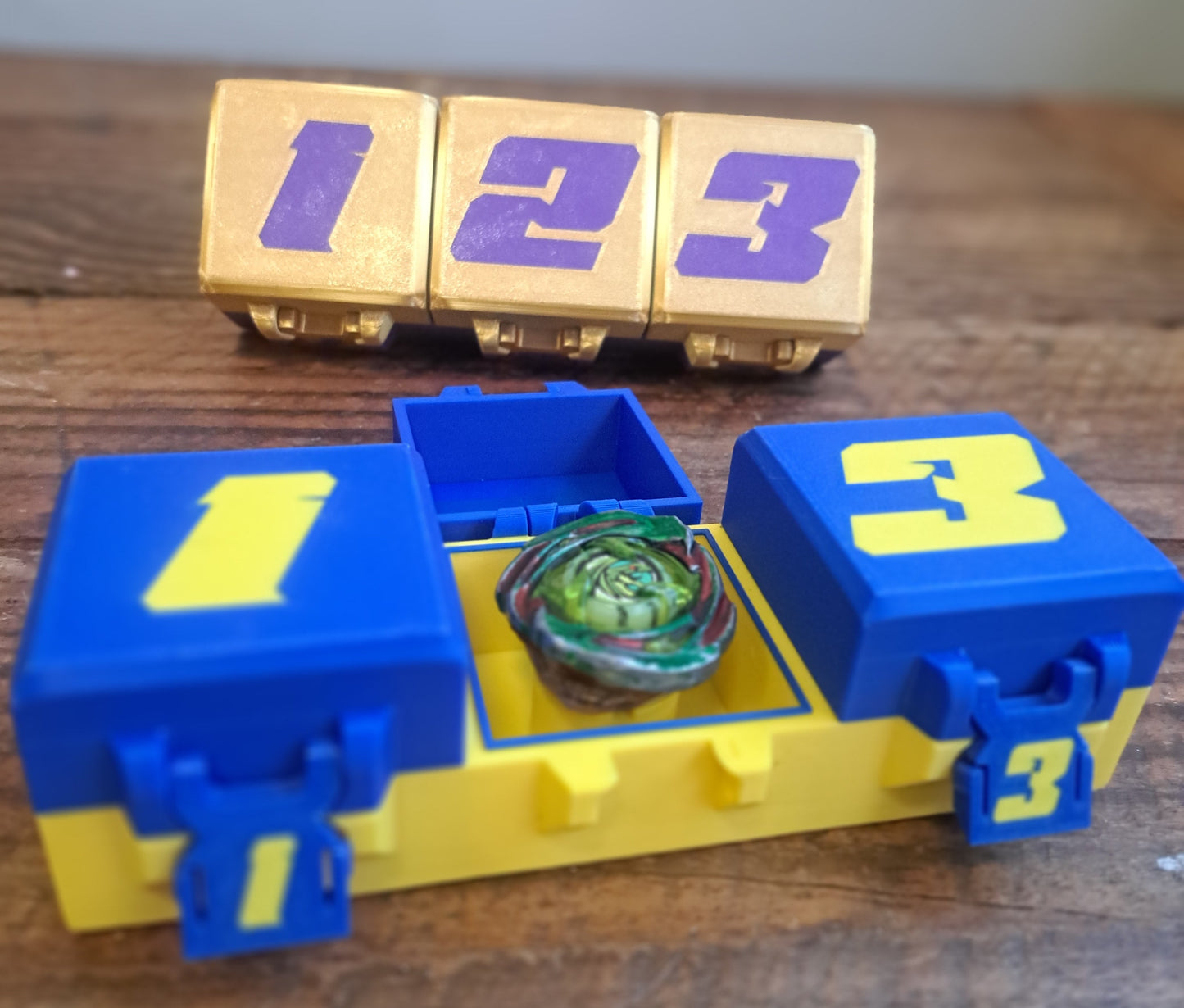 Beyblade X Deckbox Cyber